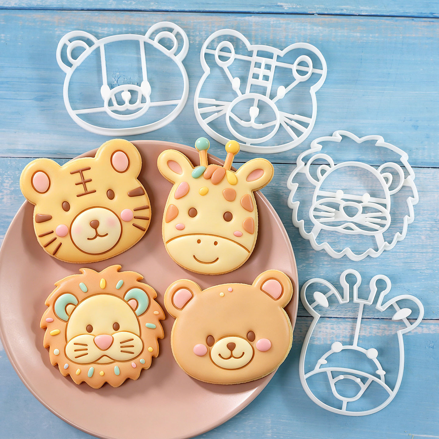 Kitchen Baking Molds - Conjunto de 4 Cortadores de Biscoito