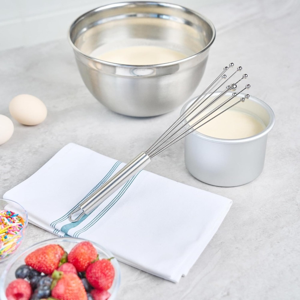 Batedor Manual de Ovos em Aço  - Kitchen Baking Necessities avaliação e preço